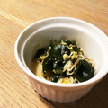 yuuuucorin's cooksnap of when they made プレミアム献立☆モヤシとワカメの酢の物.
