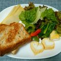 さくらスキップ's cooksnap of when they made ツートン♪ハートのたまご焼き.