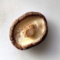 ロイヤルミルク♪'s cooksnap of when they made おっきい椎茸のシンプル焼き♪.