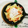 こんとらすと's cooksnap of when they made ベーコンポテトの巣ごもり卵　スキレットで.