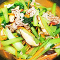 metabo3号's cooksnap of when they made ＊豚こまと小松菜のアジアン炒めごはん＊.