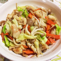ゆにこーん☆'s cooksnap of when they made 安い！鶏皮もやし炒め.