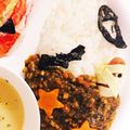 三兄妹ママ奮闘中＊'s cooksnap of when they made 秋の味覚★きのこ【秋茸ハロウィンカレー】.