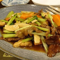 ＠すみれちゃん's cooksnap of when they made 牛肉とキノコのオイスターソース炒め.