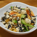 まゆみ母ちゃん's cooksnap of when they made 柿とヒジキで☆秋の白和え♪.