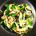 キッチンしょこモン♪'s cooksnap of when they made ピーマンと油揚げと塩昆布の炒め物.