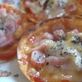 LadyDorset's cooksnap of when they made 餃子の皮で♪おつまみピザ.