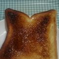 attunIIO's cooksnap of when they made 不思議なカリカリハニートースト.