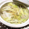 azena's cooksnap of when they made 餃子の皮と染みうま大根のミルフィーユ鍋.