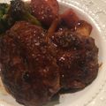 Walnut1107's cooksnap of when they made 簡単美味しい❤煮込みハンバーグ.