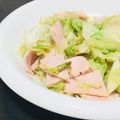 なむい's cooksnap of when they made 超簡単！レタスとハムのシャキシャキ炒め.