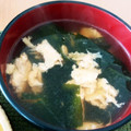 kiminov's cooksnap of when they made 簡単すぎるたまごとワカメのスープ.