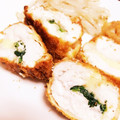 クックOJI7M1☆'s cooksnap of when they made 鶏胸肉のほうれん草とチーズのはさみ揚げ.