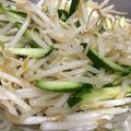 amileamila's cooksnap of when they made 簡単副菜♪もやしときゅうりのお浸し.