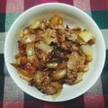 yuzu。's cooksnap of when they made 【覚書】だし要らず。無水の肉じゃが。.