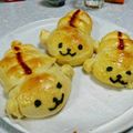 ひろカリン's cooksnap of when they made 手作りバターロール で ソーセージロール.