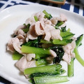 ＴＯＭＯＷＡＴ's cooksnap of when they made 小松菜と豚肉のダシ炒め.