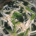 よっちゃん！！'s cooksnap of when they made 白味噌で、えのきとほうれん草のお味噌汁.