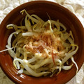 Yurinnko♩'s cooksnap of when they made もやしのしょうゆマヨネーズかつお節あえ.