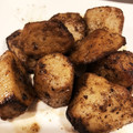 クック88G7HX☆'s cooksnap of when they made 『簡単おつまみ』里芋の胡麻油揚げ焼き.