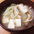 ねこねこさーん's cooksnap of when they made *シンプル美味☆えのきと白菜の味噌汁♪.