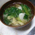 るなぴぴ's cooksnap of when they made 里芋とほうれん草の味噌汁.