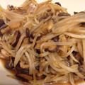 danaki's cooksnap of when they made 簡単！霜降りひらたけともやし炒め.
