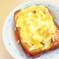 なむい's cooksnap of when they made 簡単✿玉ねぎとベーコンのチーマヨトースト.