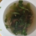クックOYTSP1☆'s cooksnap of when they made きのことレタスのスープ.