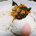ｏｋｉｔｓｕ's cooksnap of when they made チキンのバジル炒め（ガパオ風ごはん）.