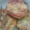 クック510UC9☆'s cooksnap of when they made 餃子の皮で簡単ミニピザ.