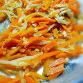 ち（＊´・ω・｀）ろ's cooksnap of when they made もやしと卵の簡単にんじんしりしり☆.