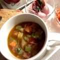 ame-ikuru's cooksnap of when they made 鶏ガラ見つけたら☆スペイン風の簡単スープ.