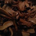 くえとママ's cooksnap of when they made 簡単もう一品！きのこのバター醤油ソテー.