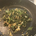 みかん女's cooksnap of when they made やみつき！給食にも出てた高菜のあま卵とじ.