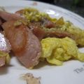ちばたま's cooksnap of when they made 魚肉ソーセージのスクランブルエッグ.