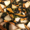 みれしゅん's cooksnap of when they made ～大根とワカメの煮物～.