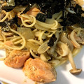 らぶかな's cooksnap of when they made 秋鮭ときのこのパスタ　柚子こしょう風味.