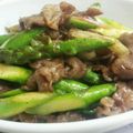 maーちゃん's cooksnap of when they made 牛肉とアスパラのオイスターソース炒め.