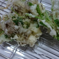 ごはん好きパンも好き's cooksnap of when they made せりと舞茸の香りイイ天ぷら.
