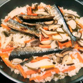クック5F9KC8☆'s cooksnap of when they made 香ばしさんまときのこの炊き込みご飯.