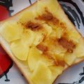 ポポポポポフィ〜♡'s cooksnap of when they made 簡単5分！ズボラなアップルパイ風トースト.