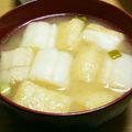 あ～ちゃんさ～ちゃん's cooksnap of when they made 麩と油揚げの味噌汁.