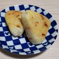 アクセル☆'s cooksnap of when they made かりかりっ☆焼きチーズおにぎり.
