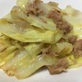 amileamila's cooksnap of when they made キャベツとツナの簡単炒め☆.
