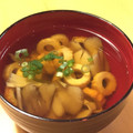 ChunChun☆≡'s cooksnap of when they made 簡単　朝食！　竹輪と　舞茸の　お吸い物！.