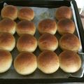 さんきゅーろっく's cooksnap of when they made 大麦粉入り♪テーブルロール[覚書用].