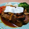 hanco's cooksnap of when they made 家の煮込みハンバーグ.