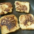 ともまる122's cooksnap of when they made 8枚切りフレンチトースト.
