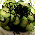 あん♡m's cooksnap of when they made 簡単1分キュウリと塩昆布であと一品.